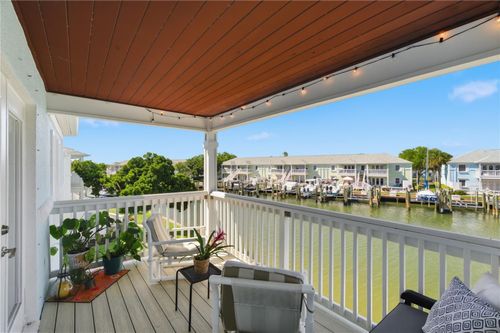c-5162 Salmon Dr Se, ST PETERSBURG, FL, 33705-6347 | Card Image