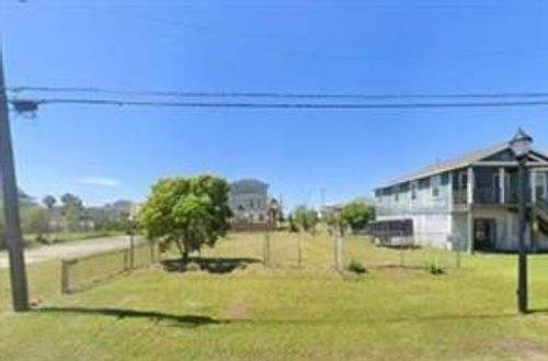 1011 63rd St, Galveston, TX, 77551-1023 | Card Image