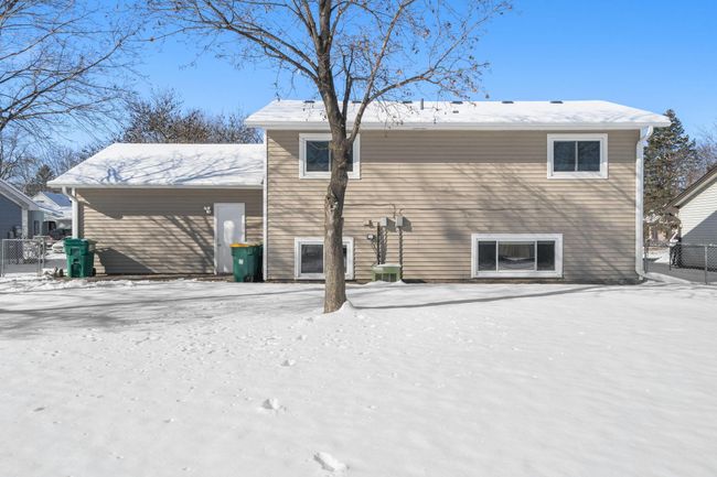 5-web-or-mls-7716 Dupont Ave N-5.jpg | Image 5