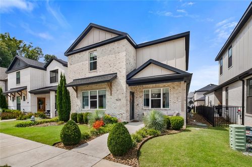 5218 S Brookmere St, Rogers, AR, 72758-5097 | Card Image