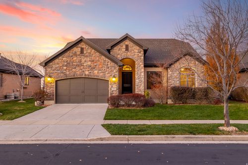 2993 E Scenic Valley Ln, Sandy, UT, 84092-4952 | Card Image