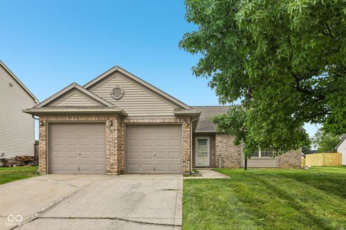 12216 Laurelwood Ct, Indianapolis, IN, 46236-8184 | Card Image