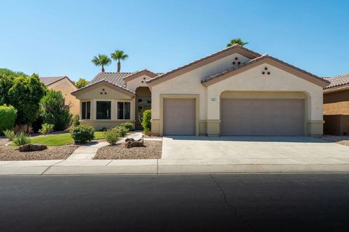 78653 Falsetto Dr, Palm Desert, CA, 92211-4006 | Card Image