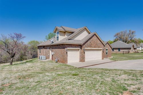 3719 Black Forrest Court, Newcastle, OK, 73065 | Card Image
