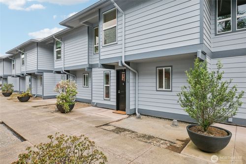 116-10001 Ne 12th St, Bellevue, WA, 98004-4144 | Card Image