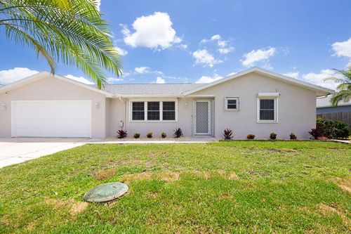 2592 Se Grand Drive, Port St Lucie, FL, 34952 | Card Image