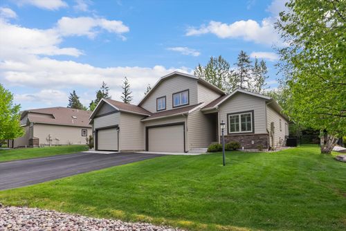137 Oakmont Loop, Columbia Falls, MT, 59912-8888 | Card Image