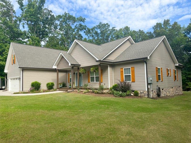 Arabian Dr, Dalton, GA 30720