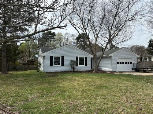 1909 Ravencroft Ln, Virginia Beach, VA, 23454-6347 | Card Image