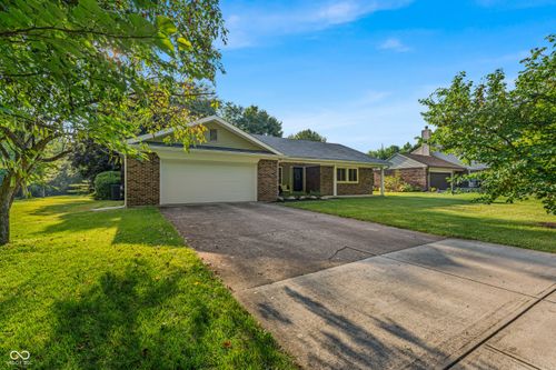7806 Hoover Rd, Indianapolis, IN, 46260-3550 | Card Image
