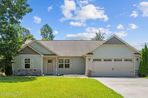 434 Mccall Dr, Jacksonville, NC, 28540-8076 | Card Image
