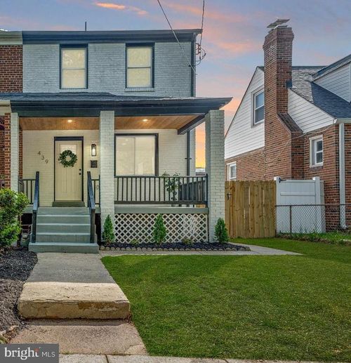 439 Newcomb St Se, WASHINGTON, DC, 20032-2650 | Card Image