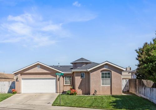 2206 Edmart St, Escalon, CA, 95320-2057 | Card Image
