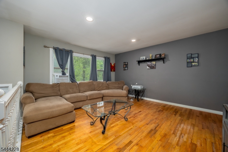 Residential in Vernon Twp. 3