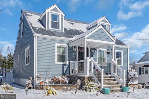 37 Union Ave, South River, NJ, 08882-2216 | Card Image