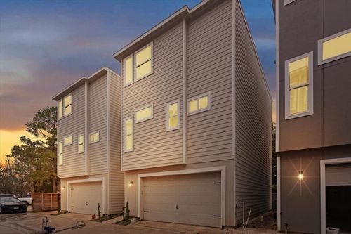 6723 Saint Augustine St, Houston, TX, 77021-4834 | Card Image
