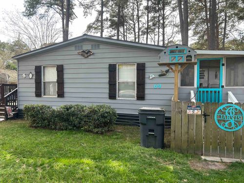 69 Offshore Dr, Murrells Inlet, SC, 29576-7830 | Card Image