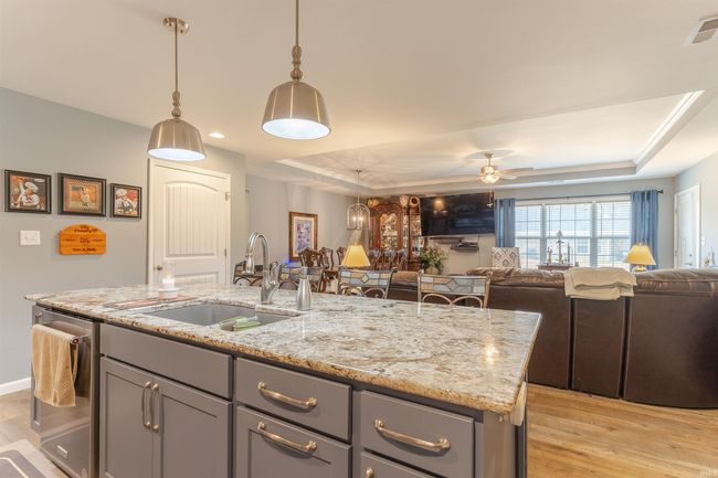 B - 5322 Dauby Dr, Condo with 3 bedrooms, 2 bathrooms and null parking in Evansville IN | Image 15