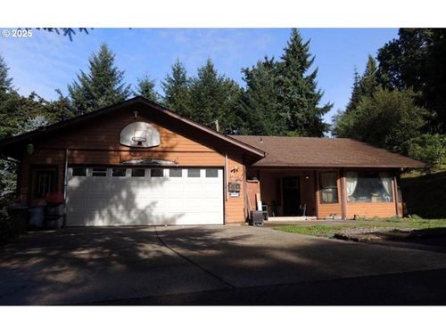 818 Nw 359th St, La Center, WA, 98629-3116 | Card Image