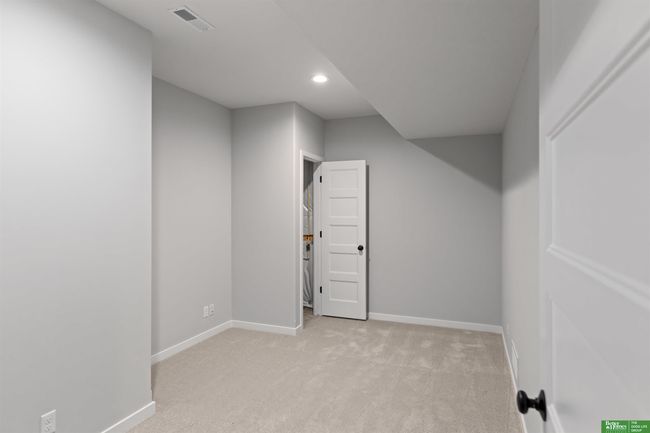 5410 N 196 Th St, House other with 5 bedrooms, 5 bathrooms and 4 parking in Elkhorn NE | Image 15