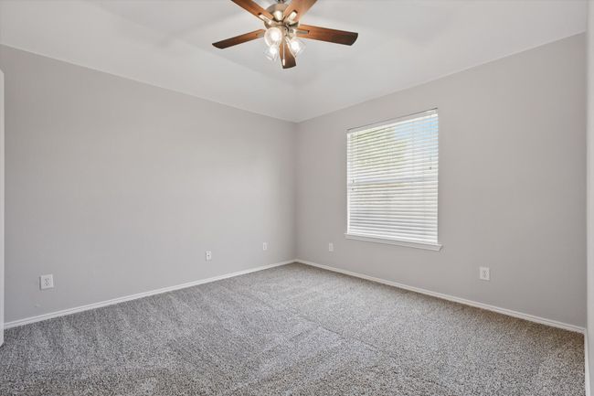 2nd upstairs bedroom | Image 22
