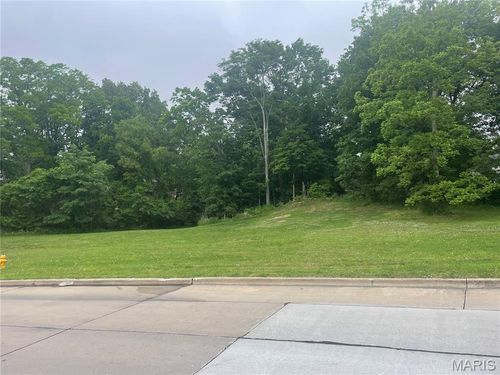 2124 Kent Drive, Cape Girardeau, MO, 63701 | Card Image