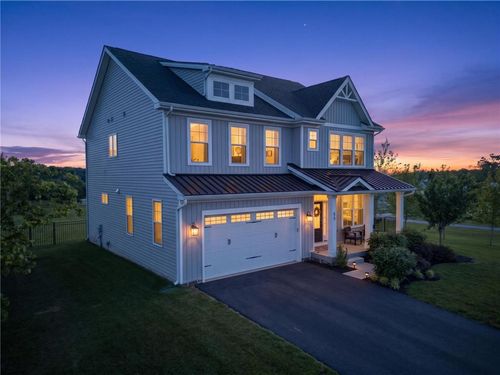55 Alieh Ct, Williams Twp, PA, 18042-8736 | Card Image