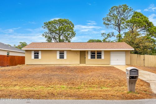 215 Hagerstown Street Sw, Indialantic, FL, 32903 | Card Image