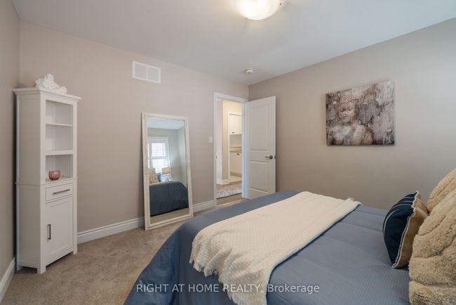 41 St Augustine Dr, House other with 4 bedrooms, 3 bathrooms and 2 parking in Whitby ON | Image 23