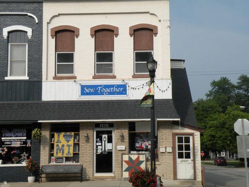 69297 N Main St, Richmond, MI, 48062-1145 | Card Image