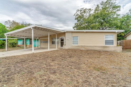 4243 Kilrea Dr, San Antonio, TX, 78219-4017 | Card Image