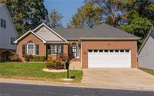 5125 Old Plantation Cir, Winston-Salem, NC, 27104-5394 | Card Image
