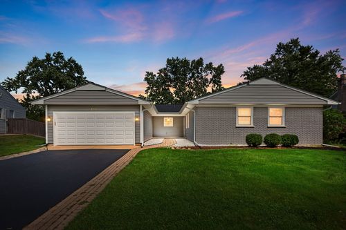 650 Twisted Oak Ln, Buffalo Grove, IL, 60089-1407 | Card Image