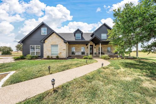 2045 Iron Bridge Rd, Lorena, TX, 76655-3915 | Card Image