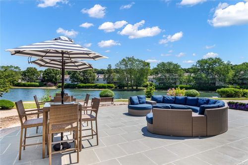 312 Walden Ct, East Moriches, NY, 11940-1827 | Card Image