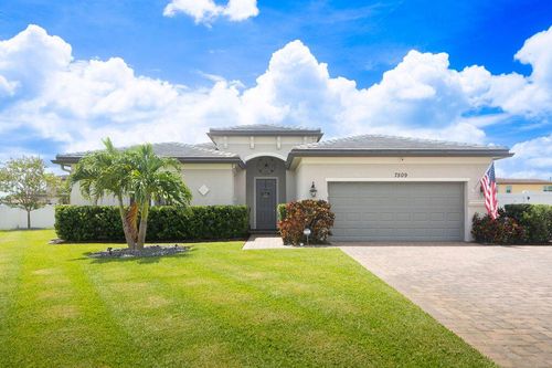 7509 Nw Greenspring St, Port St Lucie, FL, 34987-3050 | Card Image