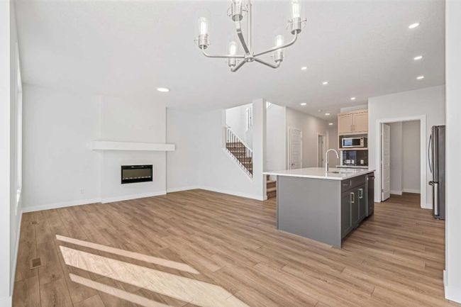 50 Legacy Reach Park Se, Home with 4 bedrooms, 3 bathrooms and 4 parking in Calgary AB | Image 12