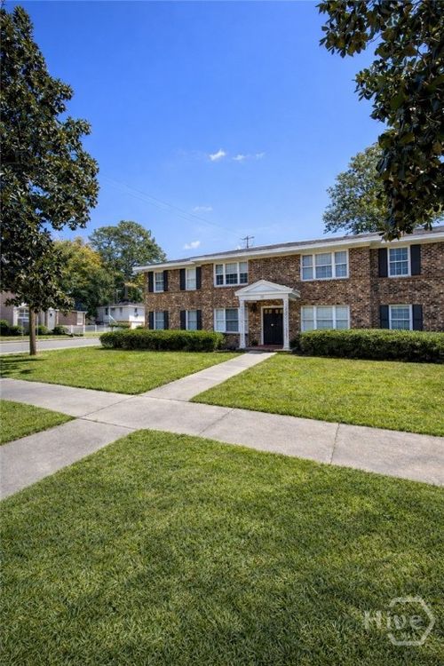 139 E 55th Street, Savannah, GA, 31406 | Card Image