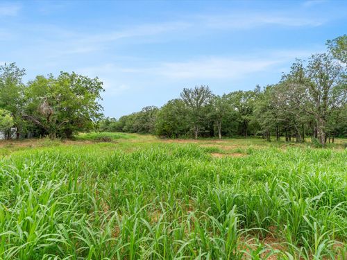 709 County Road 3355, Paradise, TX, 76073-4665 | Card Image