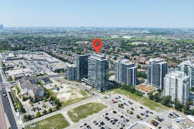 412E - 20 Gatineau Dr, Condo with 2 bedrooms, 2 bathrooms and 1 parking in Vaughan ON | Image 3