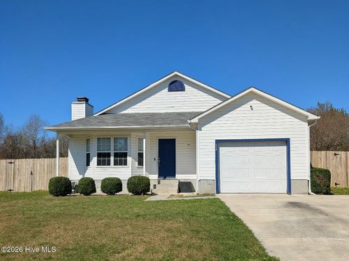 116 Eastgate Dr, Jacksonville, NC, 28540-3024 | Card Image