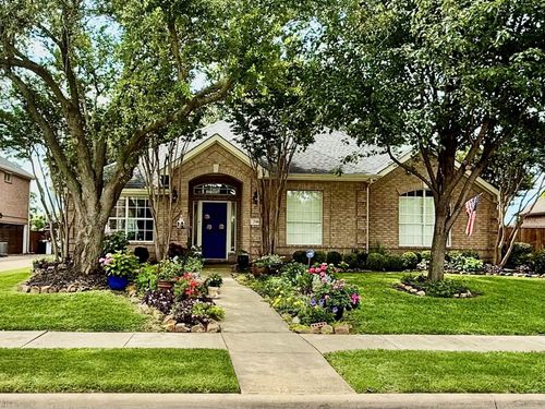 206 Glenwood Dr, Murphy, TX, 75094-3447 | Card Image