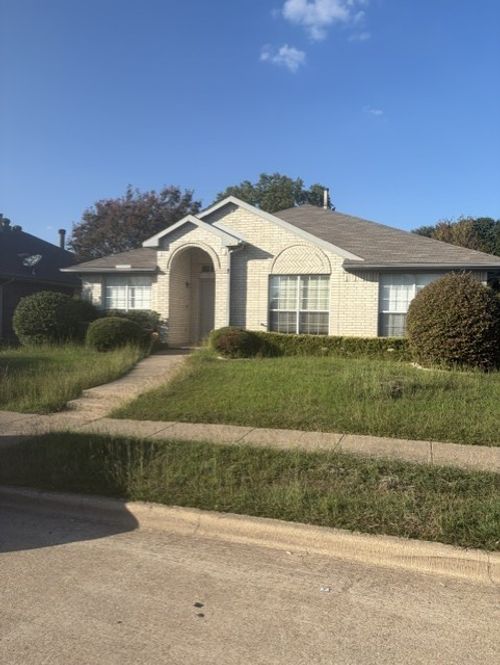 4217 Crystal Ln, Garland, TX, 75043-6659 | Card Image