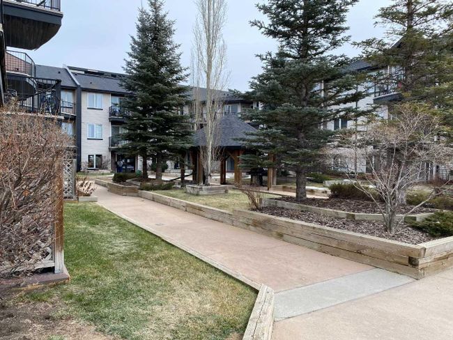 213 - 1727 54 Street Se, Home with 2 bedrooms, 2 bathrooms and 1 parking in Calgary AB | Image 11