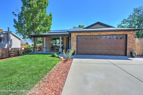 25 Hackberry Ln, Parachute, CO, 81635-9512 | Card Image