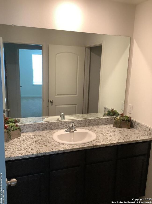 7502 Anchor Cyn, House other with 4 bedrooms, 3 bathrooms and null parking in San Antonio TX | Image 10