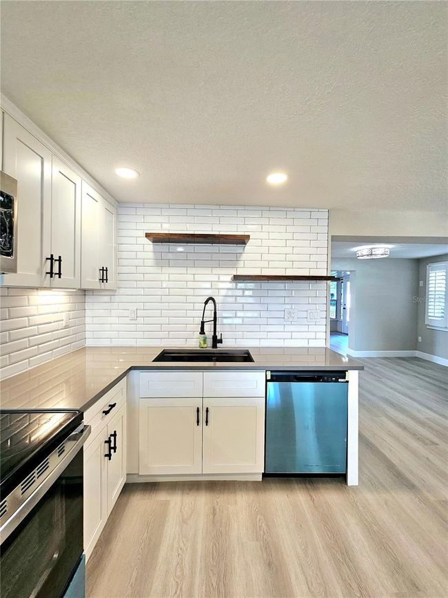 13633 Britton Dr, House other with 2 bedrooms, 2 bathrooms and null parking in HUDSON FL | Image 17