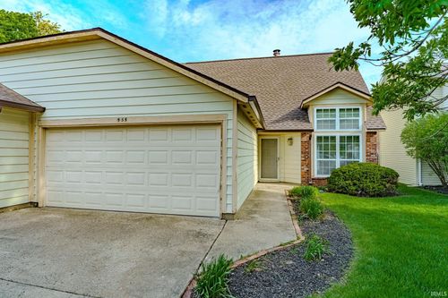 535 Trace 5, West Lafayette, IN, 47906-1872 | Card Image