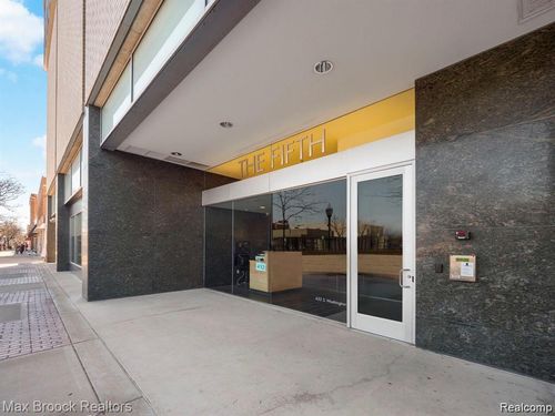 unit-905-432 S Washington Ave, Royal Oak, MI, 48067-3867 | Card Image