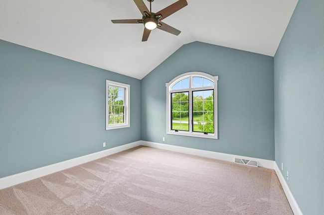 W292S5474 Fox Run Court, House other with 4 bedrooms, 4 bathrooms and null parking in GENESEE WI | Image 24